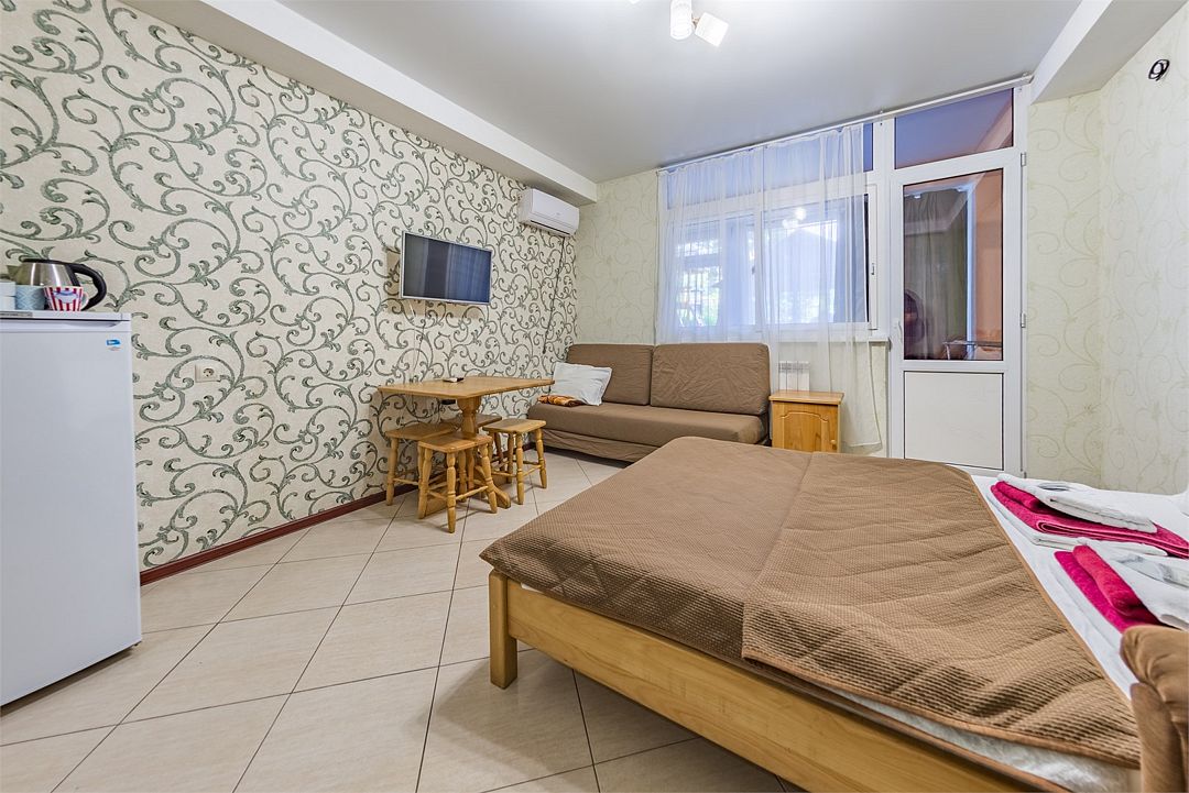 Стандартный 4-местный 1-комнатный (с террасой)