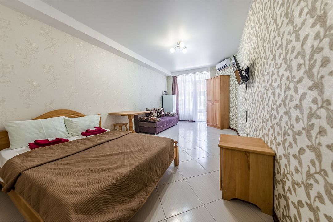 Стандартный 4-местный 1-комнатный (с террасой)