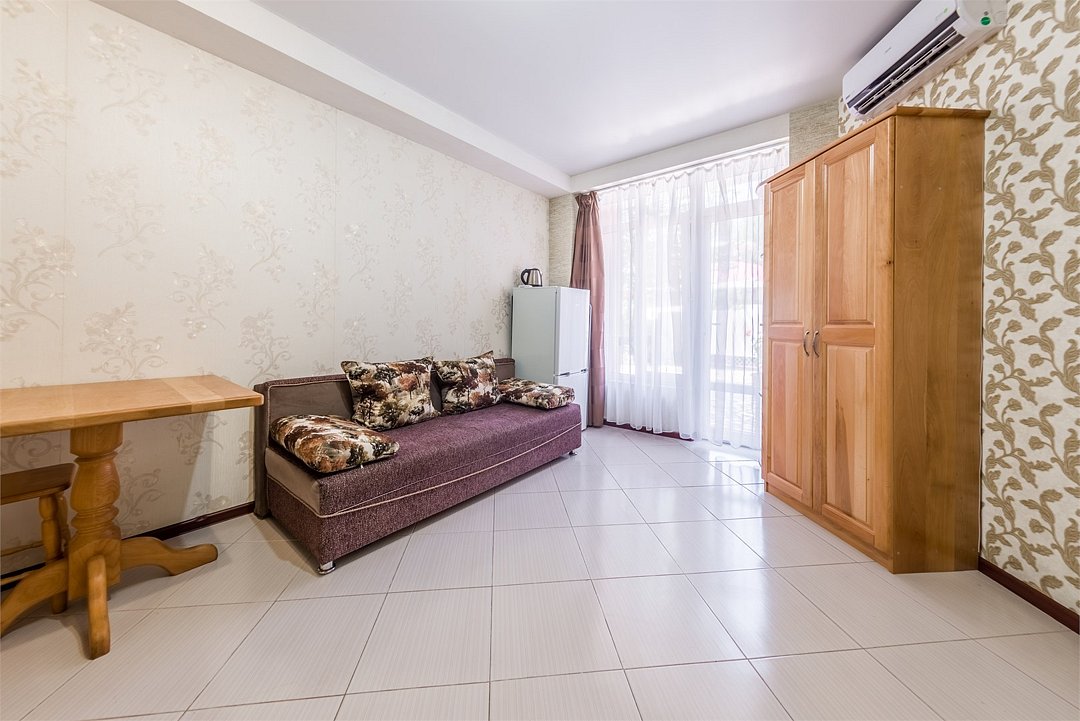 Стандартный 4-местный 1-комнатный (с террасой)