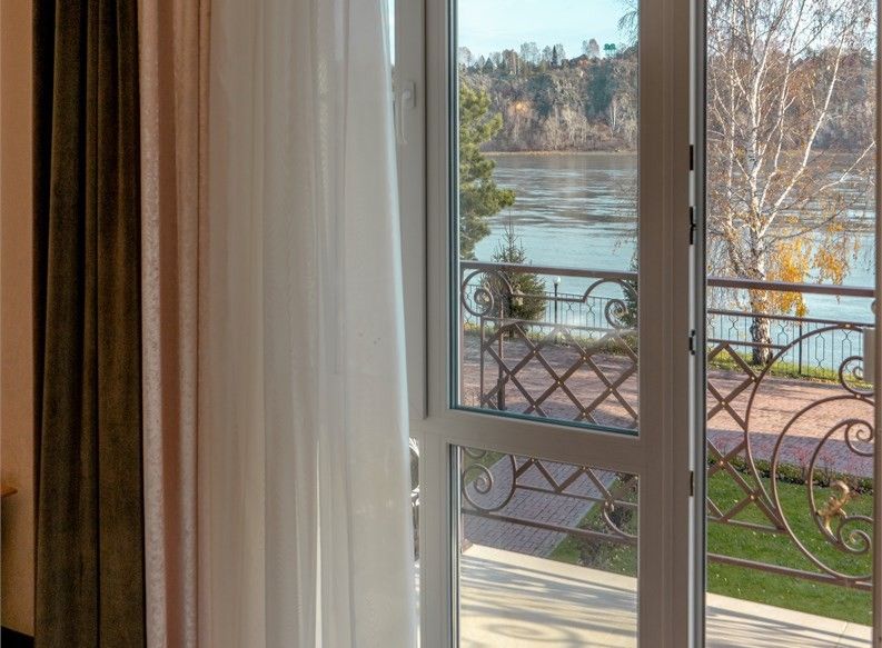 Джуниор сюит 2-местный Dbl (River view)