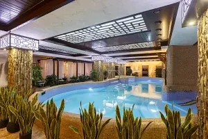 Бассейн — Апарт-отель «Bliss Hotel & SPA», Киров