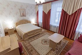 Двухместный номер Comfort двуспальная кровать, Отель Губернская, Киров