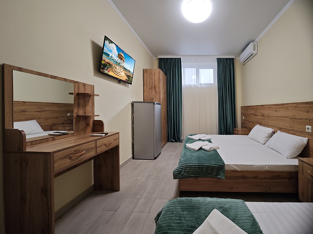 Стандартный 3-местный (цоколь)