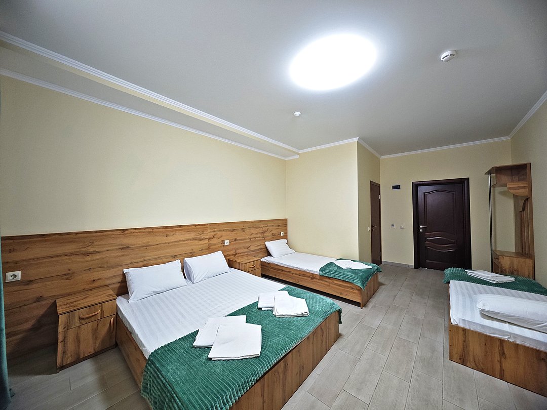 Стандартный 4-местный (цоколь)