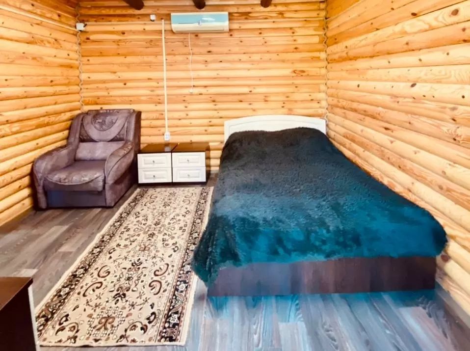 Коттедж 2-местный 2-комнатный VIP №10, 11 (улица Пушкинская)