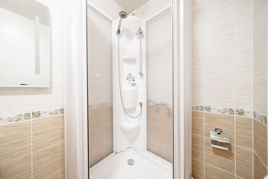 Коттедж 6-местный 4-комнатный (3-этажный)