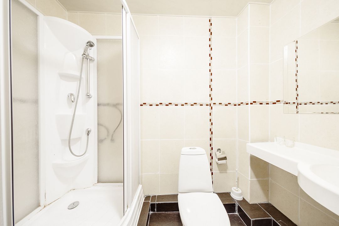 Коттедж 6-местный 4-комнатный (3-этажный)