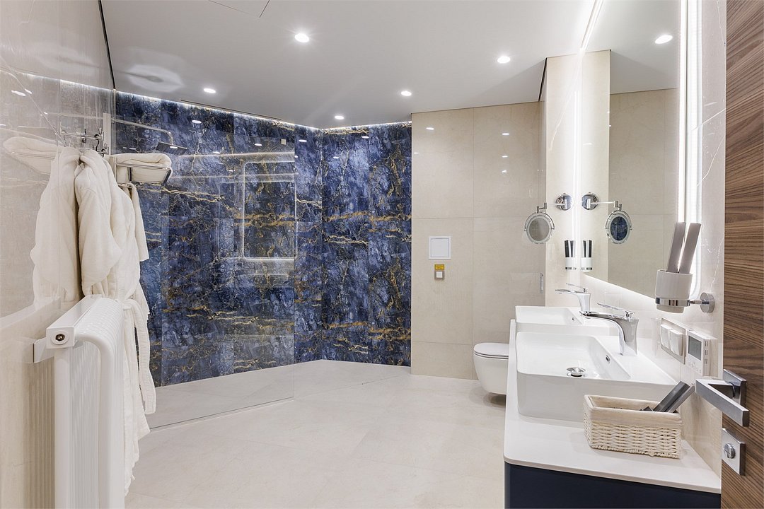 Делюкс Семейный 2-местный (с балконом)