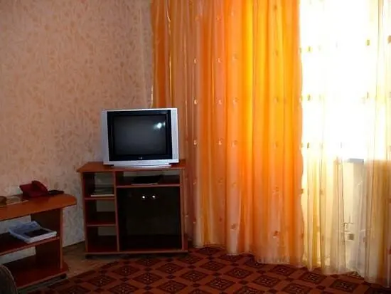 Апартаменты Салют Школьная 4, Оренбургская область: фото 3
