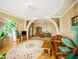 Апартаменты с балконом, Гостинично-ресторанный комплекс Роща невест, Курск