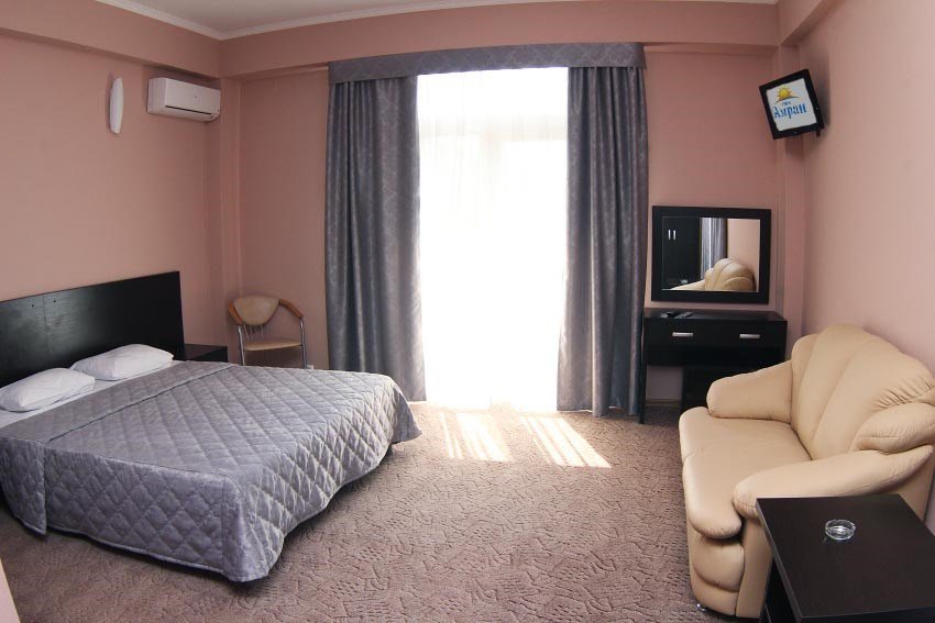 Полулюкс 2-местный 1-комнатный