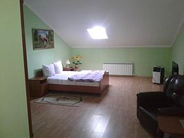 Двухместный номер Standard Мансарда двуспальная кровать, Мини-отель Hotel-Hall, Орск