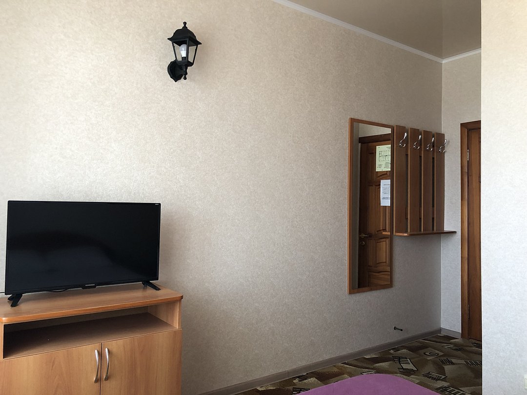 Улучшенный 4-местный 2-комнатный (с балконом)