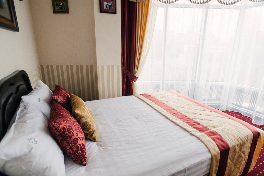 Exclusive 1-местный