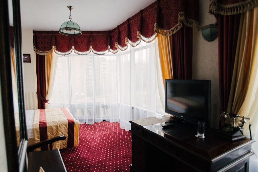 Exclusive 1-местный