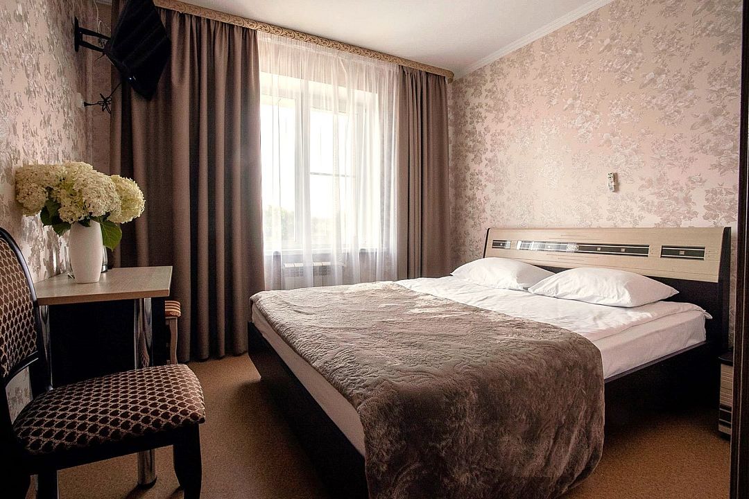 Улучшенный 5-местный 2-комнатный (семейный)