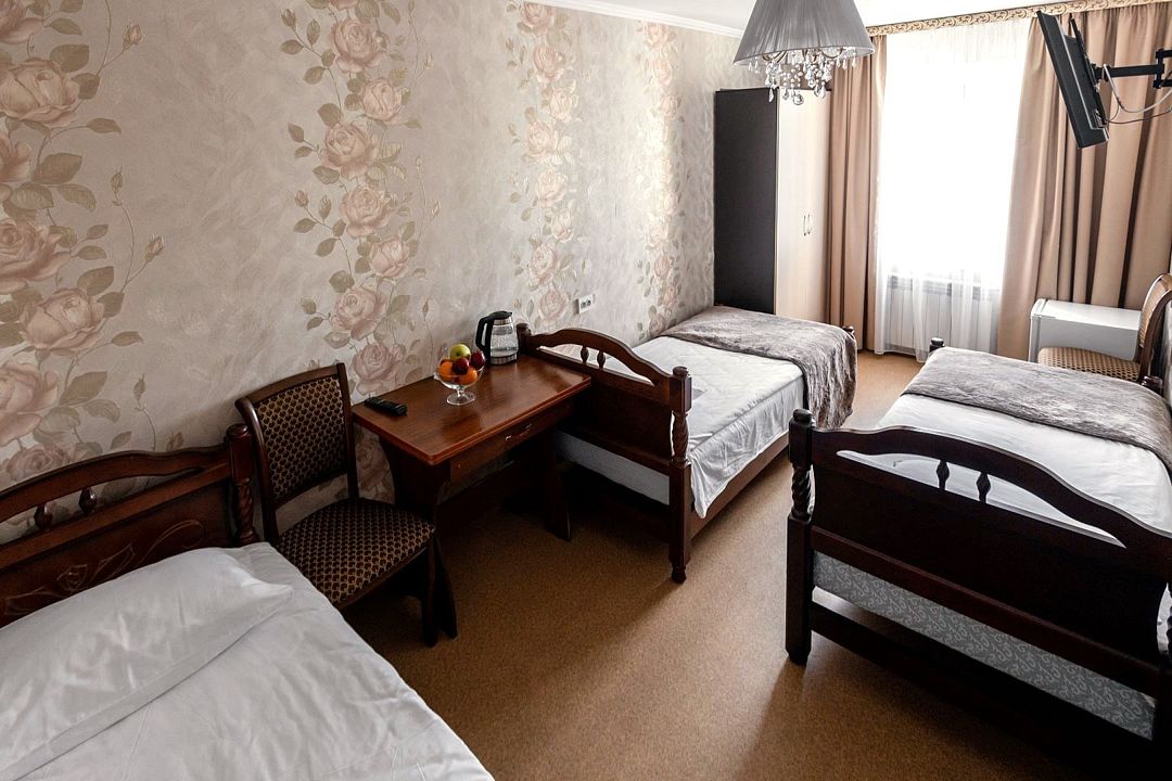 Улучшенный 5-местный 2-комнатный (семейный)