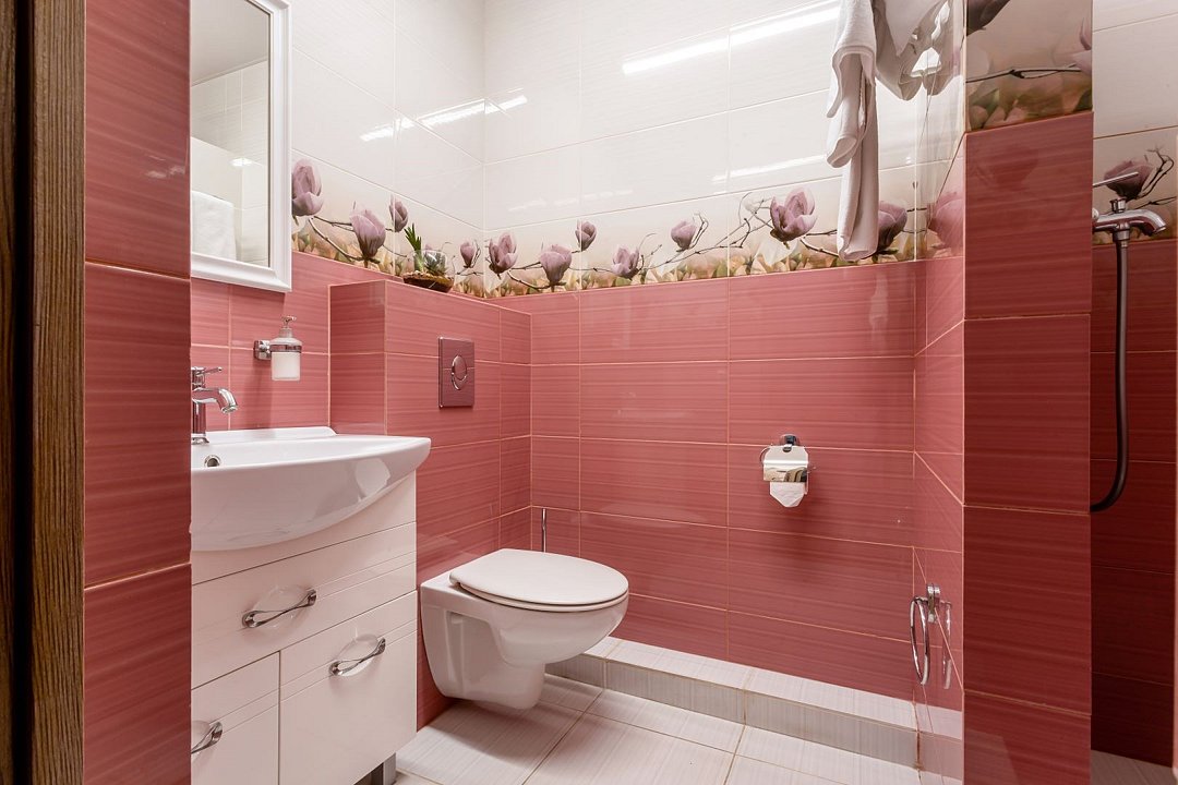 Улучшенный 5-местный 2-комнатный (семейный)