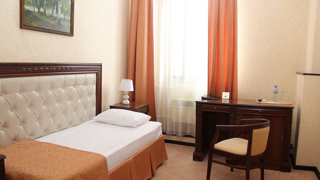 Стандартный 1-местный