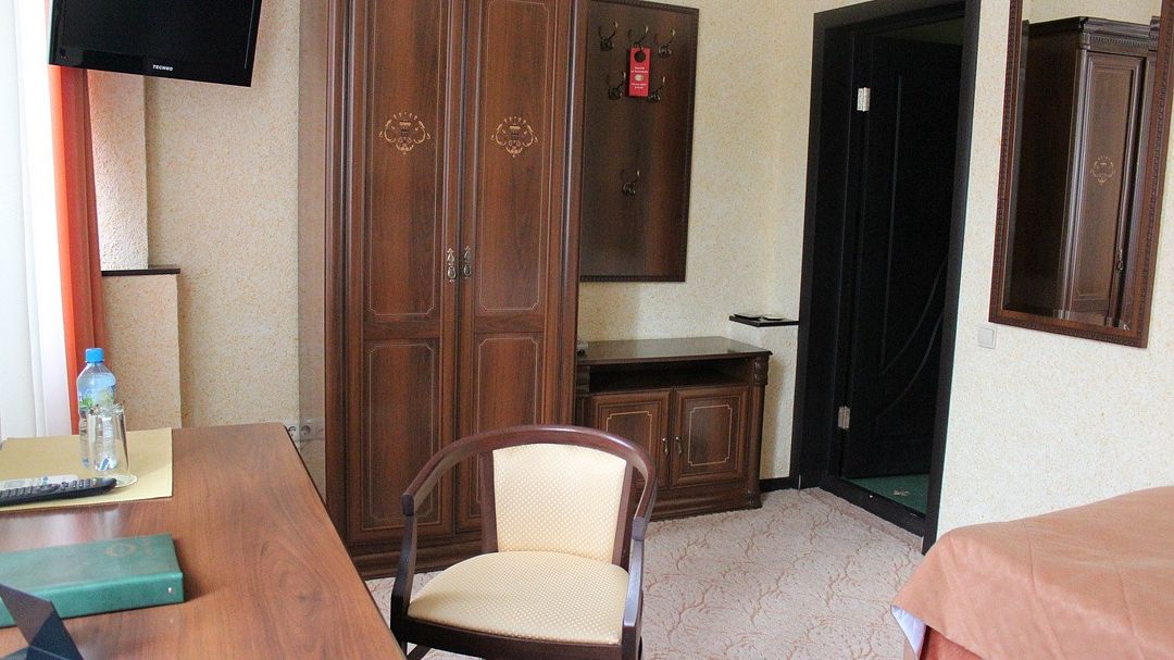 Стандартный 1-местный