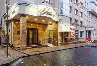 Гостиница Дегас Лайт