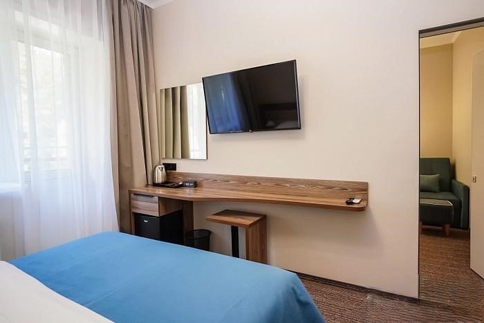 Семейный Коннект 4-местный 2-комнатный (корпус Здравница)