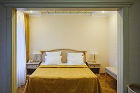 Джуниор сюит  2-комнатный 2-местный джуниор сюит-"комфорт", Отель Интурист, Пятигорск