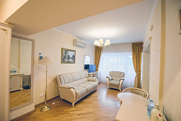 Джуниор Сюит Комфорт 2-местный 2-комнатный