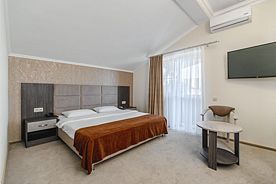 Улучшенный с террасой и зоной отдыха, Отель Rinn Rise Resort, Джемете