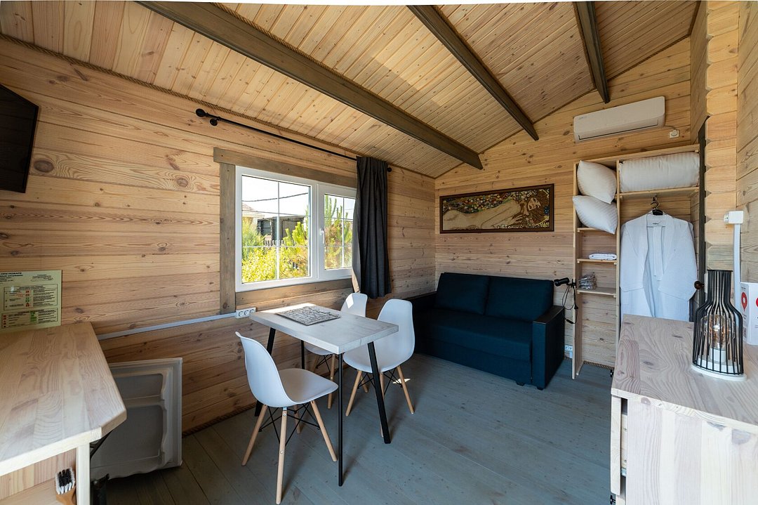 Коттедж Добрый вечер 4-местный 2-комнатный