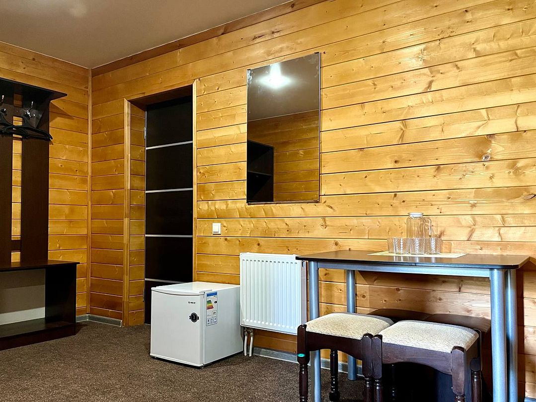 Полулюкс 4-местный 2-комнатный