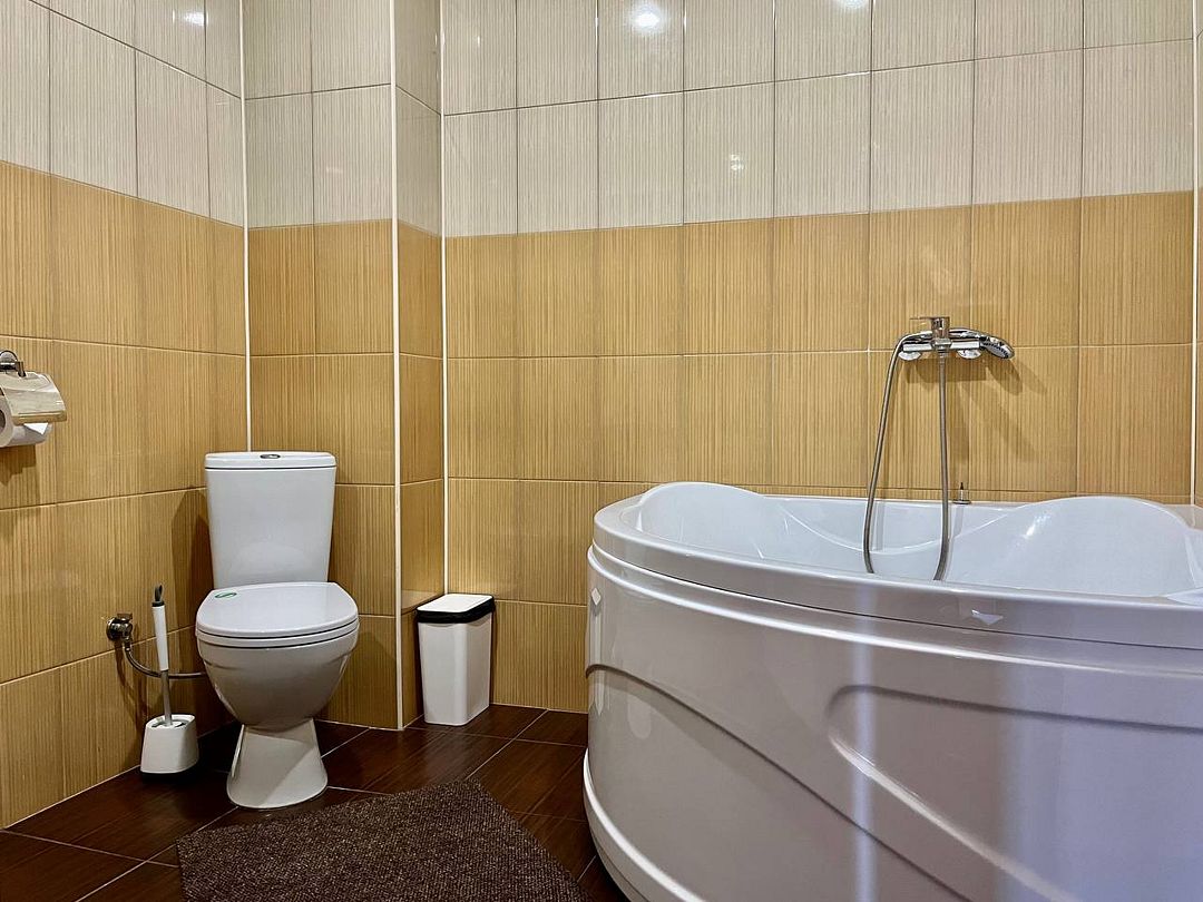 Полулюкс 4-местный 2-комнатный