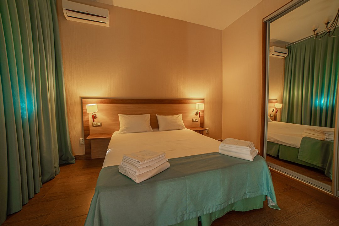 Вилла 10-местная 2-этажная (5 спален)