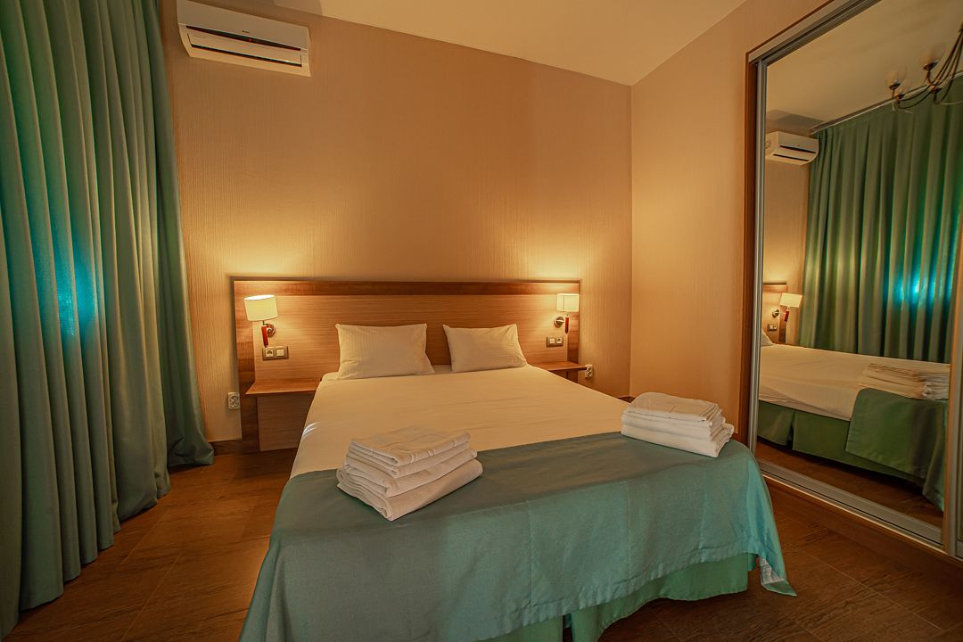 Вилла 10-местная 2-этажная (5 спален)