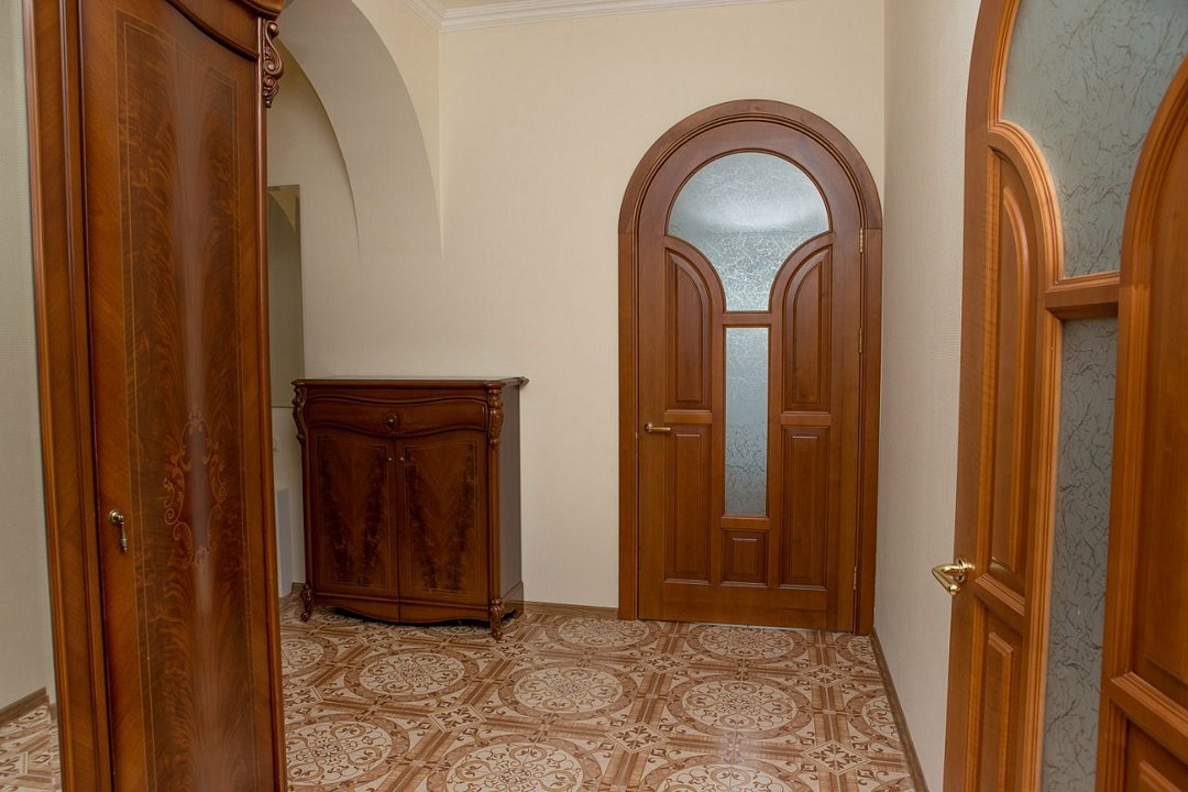 Вилла 8-местная 2-этажная (4 спальни, с видом на море)