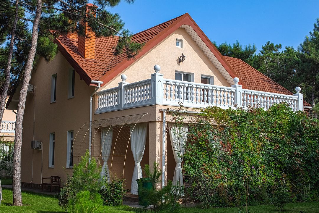 Вилла 8-местная 2-этажная (4 спальни, с террасой)