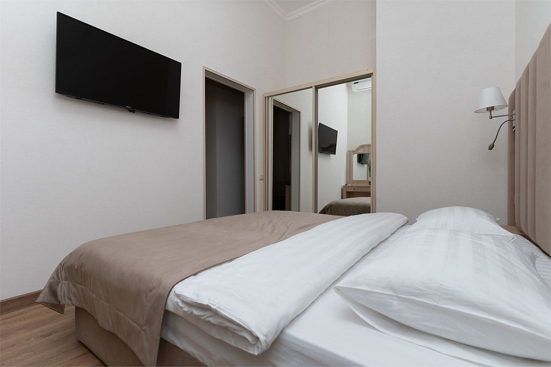 Люкс 4-местный 2-комнатный