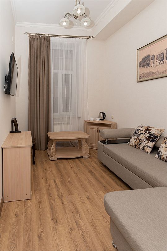 Люкс 4-местный 2-комнатный