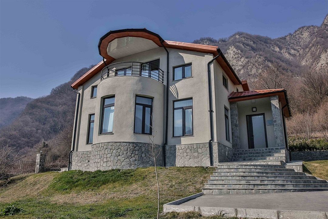 Вилла 8-местный 4-комнатный