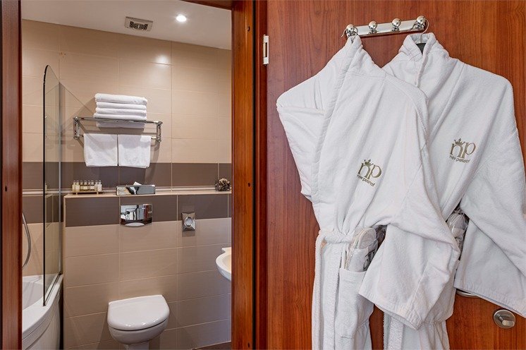 Люкс 4-местный 2-комнатный