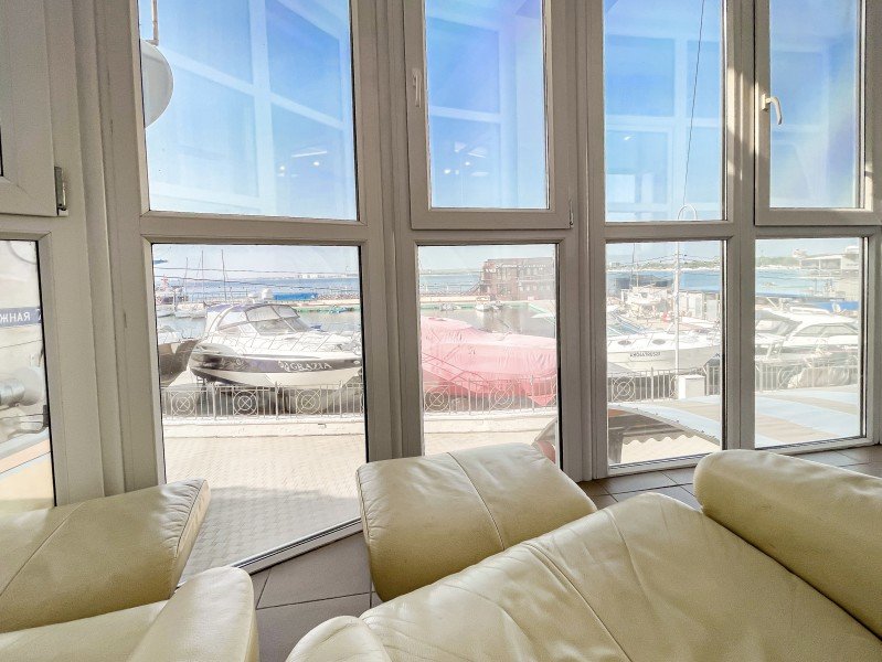 Люкс 4-местный 2-комнатный