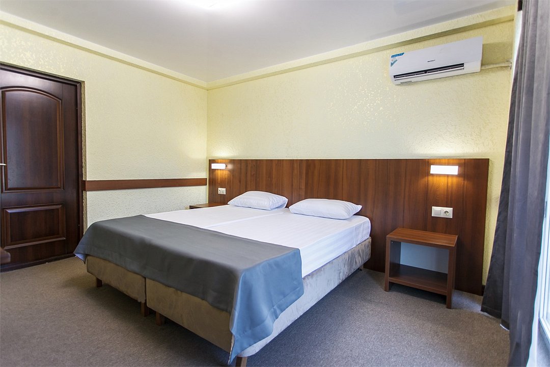 Стандартный 3-местный 2-комнатный