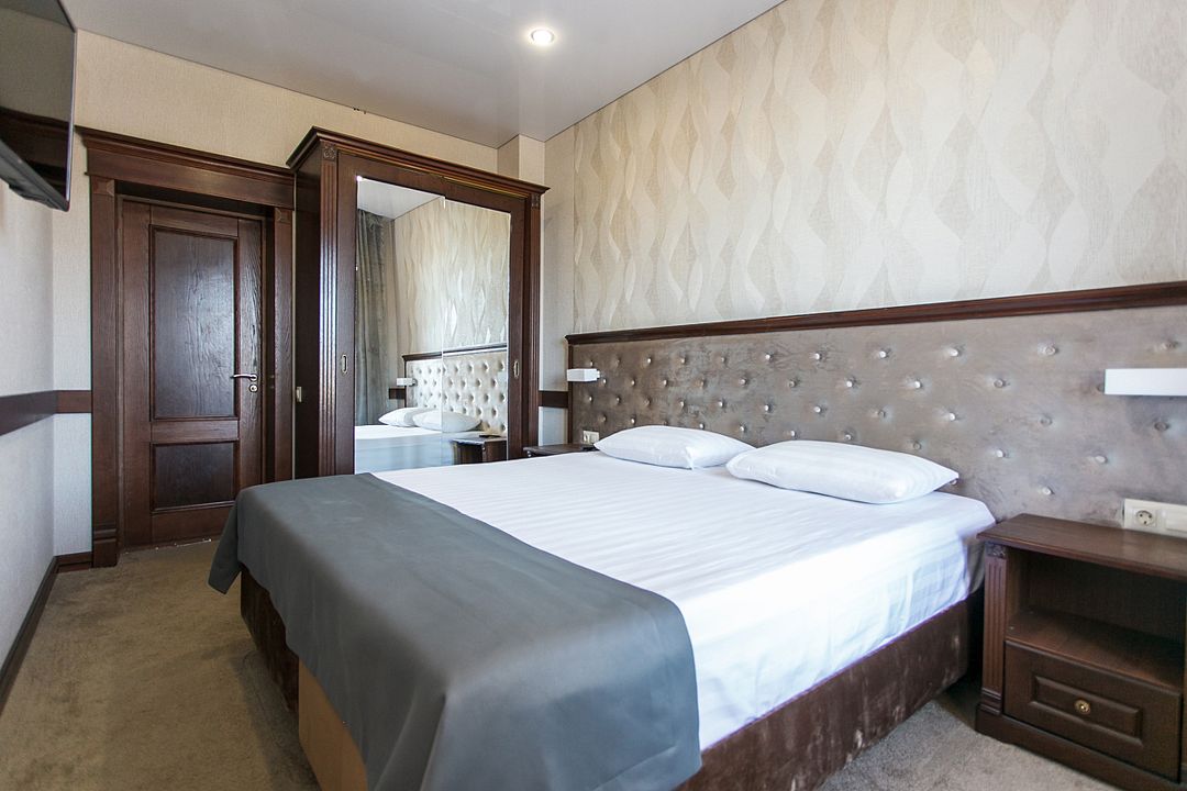 Студио 4-местный 3-комнатный