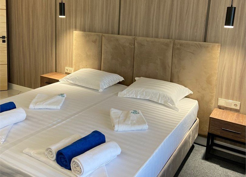 Супериор Видовой 3-местный