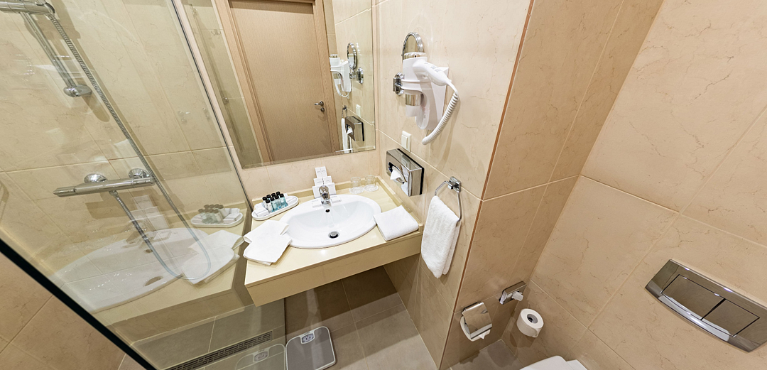 Семейный 4-местный 2-комнатный (Джуниор Сюит)