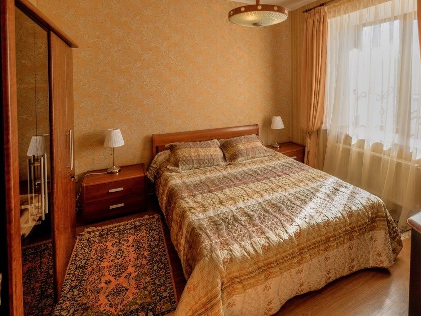 Коттедж 8-местный 5-комнатный 2-этажный