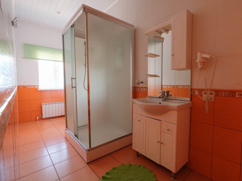 Семейный 6-местный 3-комнатный (№10)