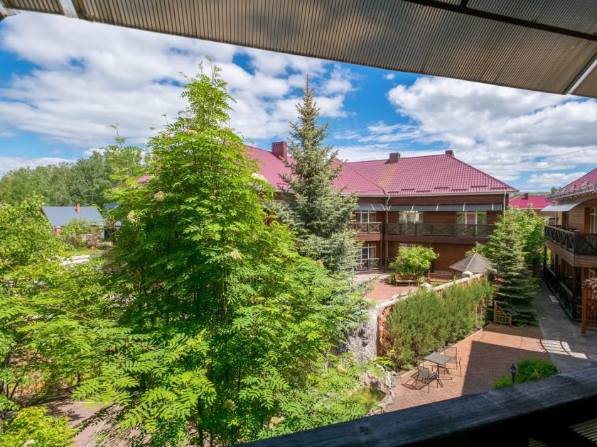 Семейный 6-местный 3-комнатный (№10)