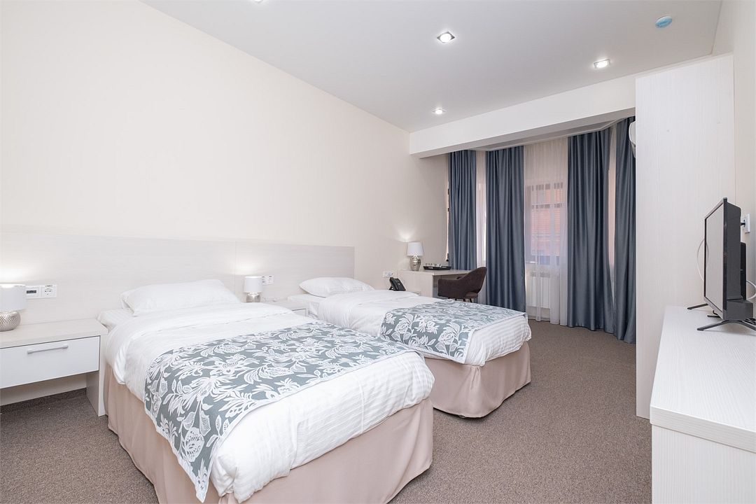 Бизнес 2-местный