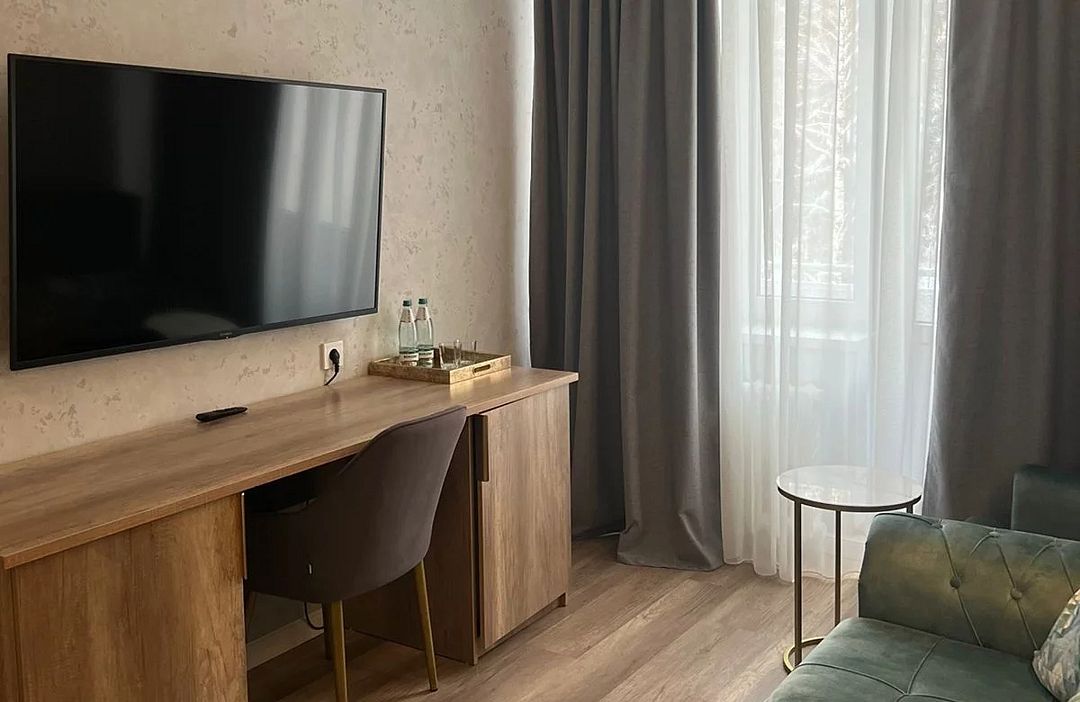 Полулюкс 1-местный 2-комнатный